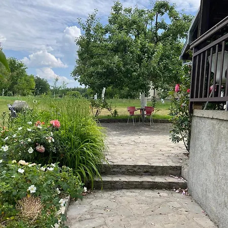 Vikendica Kosta